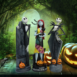 Figurines en résine Jack Skellington et Sally, décoration d'Halloween, ornement de bureau intérieur, 10x7.5x30cm, 9.5x7.5x30cm, 10x9x31cm - Product Image 2