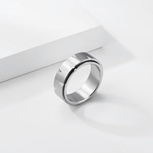 Cross-border yunnique street style rotating <b>titanium</b> steel <b>ring</b>, niche, unique, high-end, minimalist style jewelry - Product Image 4