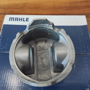 รถยก ZX70ลูกสูบ Mahle 8-97220-604-0สำหรับเครื่องยนต์4JG1T 4JG1ของ Isuzu - Product Image 4