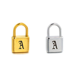 <span class=keywords><strong>2023</strong></span>เครื่องประดับแฟชั่นจี้ล็อคสแตนเลสพร้อมตัวอักษร - Product Image 4