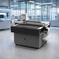 Machine de découpe automatique CNC à couteau oscillant pour panneaux KT, autocollants PVC et publicité