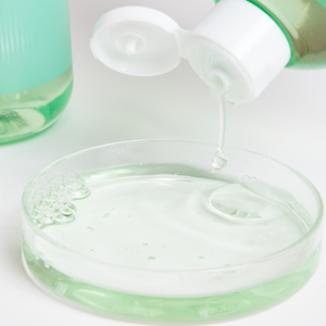 Toner Essence Hydratant Pour Pore Minimisant Éclaircissant Sans Alcool Niacinamide Toner Naturel Organique Réparation De La Barrière De La Peau - Product Image 1