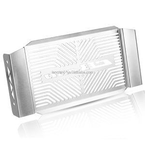 ตะแกรงครอบหม้อน้ำ <span class=keywords><strong>CB</strong></span> <span class=keywords><strong>400</strong></span> <span class=keywords><strong>CB</strong></span> <span class=keywords><strong>400</strong></span> <span class=keywords><strong>SF</strong></span> ปี 1992-2021 ป้องกันหม้อน้ำ <span class=keywords><strong>VTEC</strong></span> สำหรับรถมอเตอร์ไซค์ <span class=keywords><strong>CB</strong></span> 400SF ของ <span class=keywords><strong>HONDA</strong></span> - Product Image 5