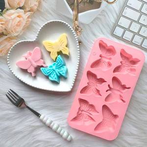 Moule à pâtisserie en silicone de qualité alimentaire, 6 cavités en forme de papillon, pour la décoration de desserts et de biscuits - Product Image 3