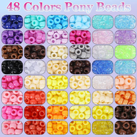 24-Cell DIY Beading Set Box Accessoires de téléphone portable et porte-clés en plastique faits à la main avec perles de baril colorées