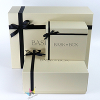 Emballage Cadeau personnalisé Recyclable exquis Caja De Ropa pour bébé, pull à capuche d'hiver, vêtements en polaire, boîte en papier