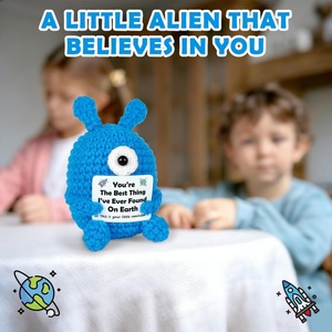Peluche de Ganchillo Positivo y Reconfortante con Forma de Alien <span class=keywords><strong>para</strong></span> Apoyo Emocional - Un Regalo Divertido <span class=keywords><strong>para</strong></span> Parejas - Product Image 5