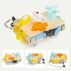 Pannello di Attività in Legno Ecologico a Tema Auto per Bambini da 2 a 4 Anni, con Ingranaggi e Leve, per lo Sviluppo delle Abilità Motorie Fini - Product Image 2