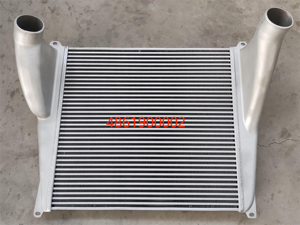 Refroidisseur intermédiaire de camion en aluminium OEM 4856125002/4863900001 SPI 4401-1705 refroidisseur intermédiaire pour radiateurs Fld-120 Freightliner produit OEM - Product Image 4