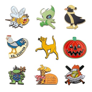 Badge en émail personnalisé Anime Dragon Bestie, épingles de revers en laiton à mouvement coulissant, logo personnalisé, objet de collection - Product Image 1
