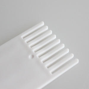 Peigne de nettoyage en plastique en forme de couteau pour <span class=keywords><strong>Xiaomi</strong></span>/Dreame/<span class=keywords><strong>Ecovacs</strong></span>/iRo Bot Filtres Outils de nettoyage ménagers pour pièces d'aspirateur - Product Image 4