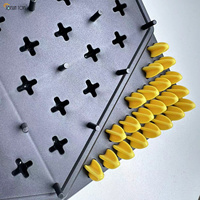 Jeu d'échecs triangulaire en plastique avec bande élastique et puzzle à chaîne - Jouet éducatif STEM