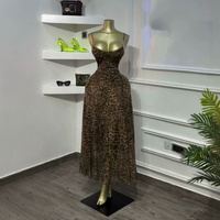 Robe longue moulante sexy à imprimé léopard et bretelles fines, nouvelle collection été 2026 pour femmes, style Europe et Amérique