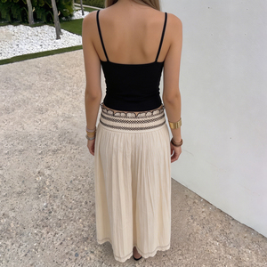 กระโปรงมินิทรงเอเอวสูงผ้ายืดสไตล์มินิมอลเรียบง่ายสำหรับผู้หญิงสวมใส่สบาย - Product Image 4