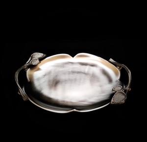 Flower Shape Metal <b>Decorative</b> <b>Plate</b> Handmade Engraved Plant Pattern Design Style for Presents F - Product Image 2