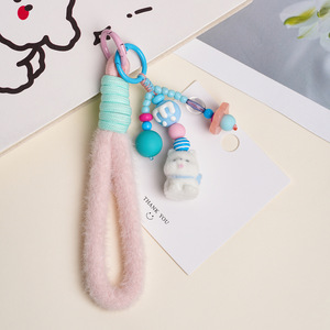 Porte-clés en peluche Mini chien, breloque en acrylique, fil de coton, alliage, forme 3D, pendentif pour sac à dos, cadeau Hiver 2025 - Product Image 3
