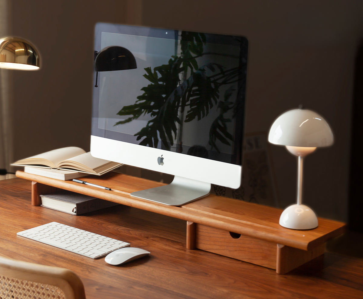 Bois de cerisier avec tiroir