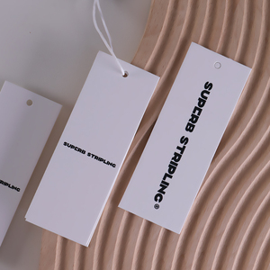 Thẻ quần áo tùy chỉnh và nhãn thẻ treo trắng thẻ giấy logo màu Đen cho quần áo - Product Image 3