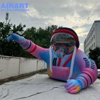 Fête de musique publicitaire décorant un astronaute coloré gonflable, grand ballon gonflable Spaceman