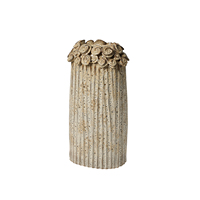 Vase en céramique rustique fait main avec accent floral 3D, rayures verticales texturées, fleurs séchées, écologique, décoration de mariage Wabi-Sabi pour la maison