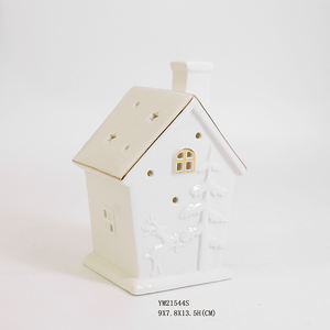 Decoración Navideña de Cerámica Blanca Personalizada con Forma de Casa, Decoración para el Hogar - Product Image 1