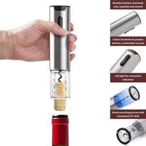 Ouvre-bouteille de <span class=keywords><strong>vin</strong></span> électrique rechargeable coffret cadeau coupe-feuille métallique aérateur verseur <span class=keywords><strong>pompe</strong></span> <span class=keywords><strong>à</strong></span> <span class=keywords><strong>vide</strong></span> et 2 bouchons de <span class=keywords><strong>vin</strong></span> - Product Image 5