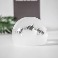 Baromètre en verre de tempête élégant en forme de montagne, prévision météo créative ovale de bureau avec effet de chute de bouteille, bougeoirs et pots