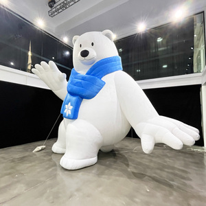 Maskot Tiup Beruang Merah Kartun Kustom yang Melambaikan Tangan dan Tersenyum dengan Syal Biru untuk Promosi Musiman Acara, Tahan Air dan Awet - Product Image 4