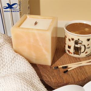 Pots de <span class=keywords><strong>bougie</strong></span> carrés en pierre d'onyx de luxe de Noël conteneur de <span class=keywords><strong>bougie</strong></span> <span class=keywords><strong>vide</strong></span> en onyx pour la décoration intérieure bougeoir Chine usine <span class=keywords><strong>grossiste</strong></span> - Product Image 2
