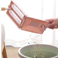Grande Brosse de Nettoyage Ménager en Plastique avec Long Manche pour Tapis, Lit, Canapé, Dépoussiérage et Collecteur de Poussière Adhésif