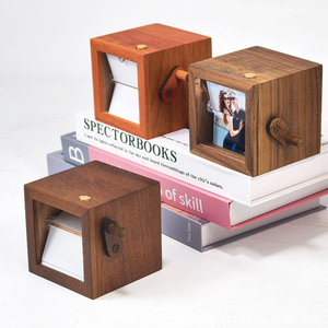 Marco de Fotos Cinético de Madera con Manivela y Luz LED, Álbum Automático con Imágenes en Movimiento, para Regalo de Boda, Venta al Por Mayor - Product Image 6