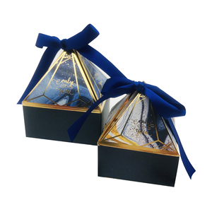 Boîte à dragées de mariage triangulaire unique en marbre design élégant et bon marché - Product Image 3