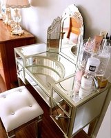 Table de toilette et de maquillage moderne en verre nordique avec armoire de rangement, finition or champagne pour chambre principale