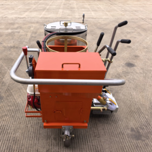 Máquina de señalización vial termoplástica autopropulsada de alta calidad Trabajos de construcción Motores manuales 170-250 ℃ ISO9001 - Product Image 4