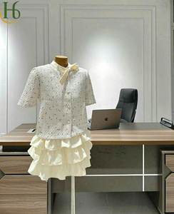 Conjunto de Dos Piezas con Falda con Volantes y Cuello Redondo, Tejido Vietnamita, Transpirable, para Todas las Temporadas - Product Image 1