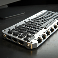 Clavier de jeu mécanique en acier inoxydable/aluminium usiné avec précision par CNC, rétroéclairage RVB, personnalisable, filaire/sans fil, ergonomique