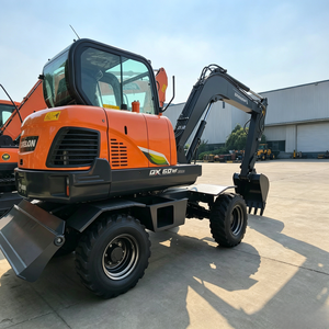 Performances de déplacement sur route agil, compatibilité multi-outils, excavatrice sur roues de 6 tonnes DX60W ECO, unité de terrassement à économie d'énergie pour les travaux urbains. - Product Image 3