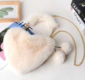 <span class=keywords><strong>Sac</strong></span> à bandoulière en <span class=keywords><strong>fausse</strong></span> <span class=keywords><strong>fourrure</strong></span> de couleur vive assorti au bandeau d'hiver mignon et tendance, <span class=keywords><strong>sac</strong></span> à main en forme de cœur, <span class=keywords><strong>sac</strong></span> à main en <span class=keywords><strong>fourrure</strong></span> chaude - Product Image 3
