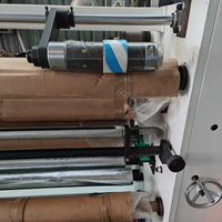 Offre Spéciale non-stop haute vitesse PLC contrôle écran tactile réglage déroulement poudre frein Bopp bande refendage et rembobinage Machine