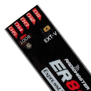 Récepteur PWM ELRS 2,4 GHz Radiomaster ER8G & ER8GV - Product Image 5