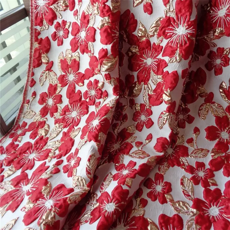 Hochwertiger 3D Gold blumen Jacquard Brokat Stoff für Kleidung