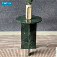 Table d'appoint de petite taille en marbre vert foncé à dessus rond de Style de luxe avec socle bas pour appartement villa salon