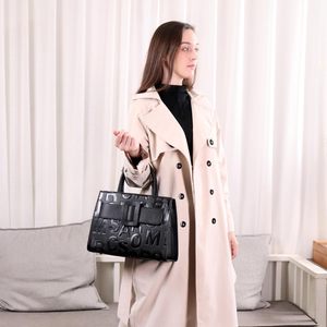 High quality Hot Sell Trendy <b>Women</b> <b>Big</b> <b>Handbag</b> Wholesale PU Leather Large Capacity Tote <b>HandBag</b> - Product Image 2