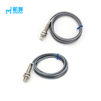 Capteur de proximité inductif série M12 à 3 fils 12V ou 24V cc PNP NPN