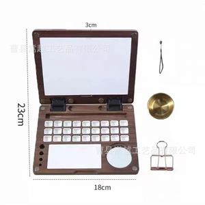 Paleta de acuarela de madera de 18 cm, herramienta de pintura plegable de madera maciza para exteriores - Product Image 1
