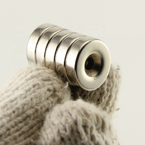 Mạnh Mẽ NdFeB Neodymium Nam Châm Vuông Hình Chữ Nhật Vòng Đĩ<span class=keywords><strong>a</strong></span> Nam Châm Với Countersink Lỗ - Product Image 4