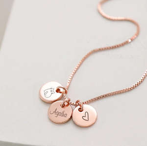 Collar para Mujer de Acero Inoxidable con Mini Disco, Cadena de Caja y Placa Personalizada con Nombre Grabado, Diseño de Sol, Ola y Arcoíris, Bañado en Oro - Product Image 2