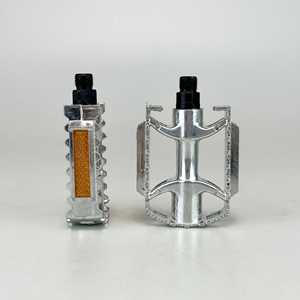 Durable Pedali en Lega MTB bicicleta aleación de aluminio pedales de bicicleta de montaña - Product Image 4