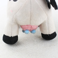 Poupée de vache à lait en peluche pour machine à griffes, prix bas, noir et blanc