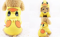 Vêtements pour chiens en gros du fabricant : Nouveaux modèles d'hiver, motifs de dessins animés mignons, chapeaux chauds et tendance, sweats à capuche en fausse fourrure pour animaux de compagnie